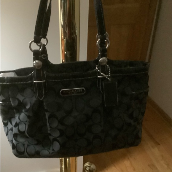 Coach bag - Picture 3 of 3